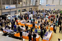 3,800 people at the Toyo Premium Fair