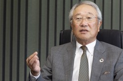 Industrial robot industry in a phase of change: Interview with Junji Tsuda, Chairman of YASKAWA Electric (1/2)