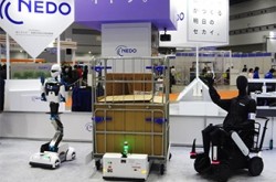 NEDO and Toshiba formulate interface specifications for autonomous mobile robots