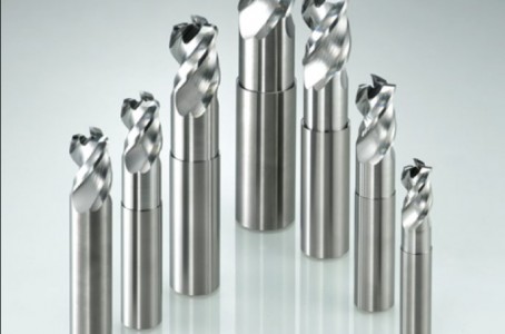 End mill for aluminum alloys machining with high efficiency