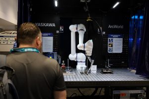 YASKAWA Electric demonstrated its robot that automates arc welding
