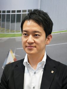 Dr. Taku Yamazaki, Executive Officer, Yamazaki Mazak