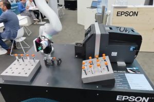 Seiko Epson unveils its first collaborative robot 