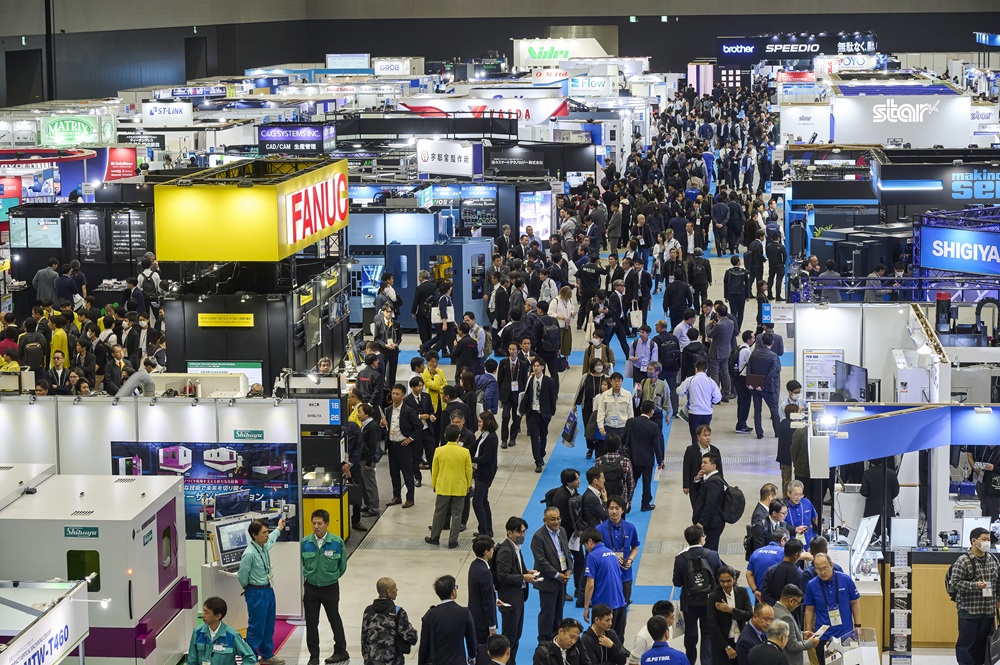 Hall 1 was lined with major machine tool builders